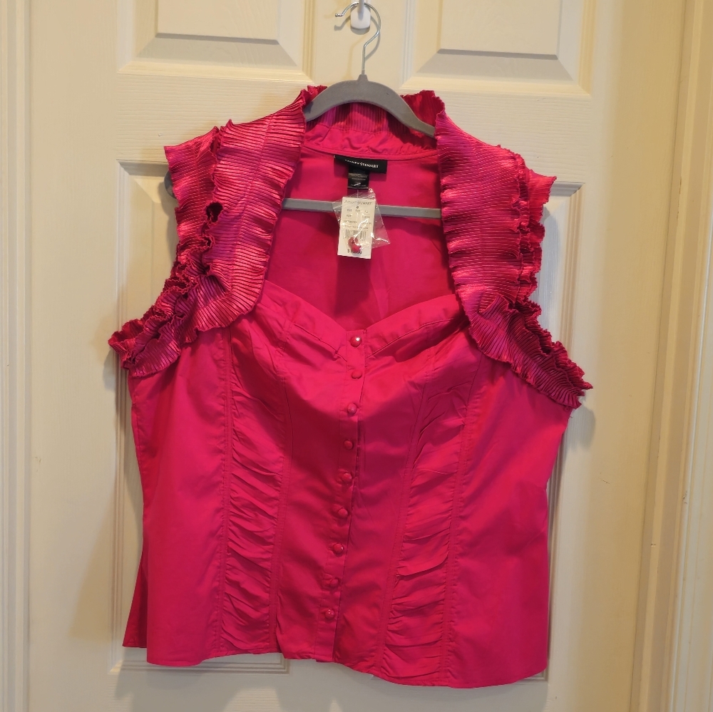 V-neckline Fuchsia Casual Cocktail Party Business Casual Ruffled Blouse, Size 18
